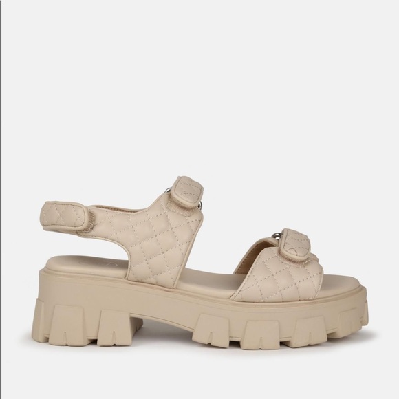 Missguided | Shoes | Missguided Cream Quilted Chunky Grandad Sandals |  Poshmark